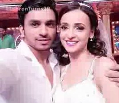 Shanaya ne Karne waali hai Apne Choreographer se Shaadi - 29 aug 2015 - Jhalak Dikhhla Jaa 8