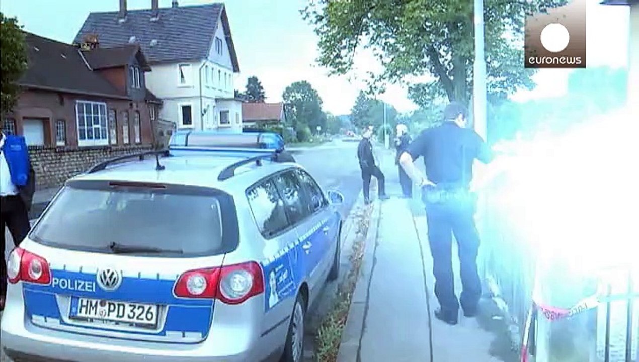 Willkommensfeier in heidenau: "es kann nicht angehen, dass rechtsradikale die tagesordnung bestimmen"