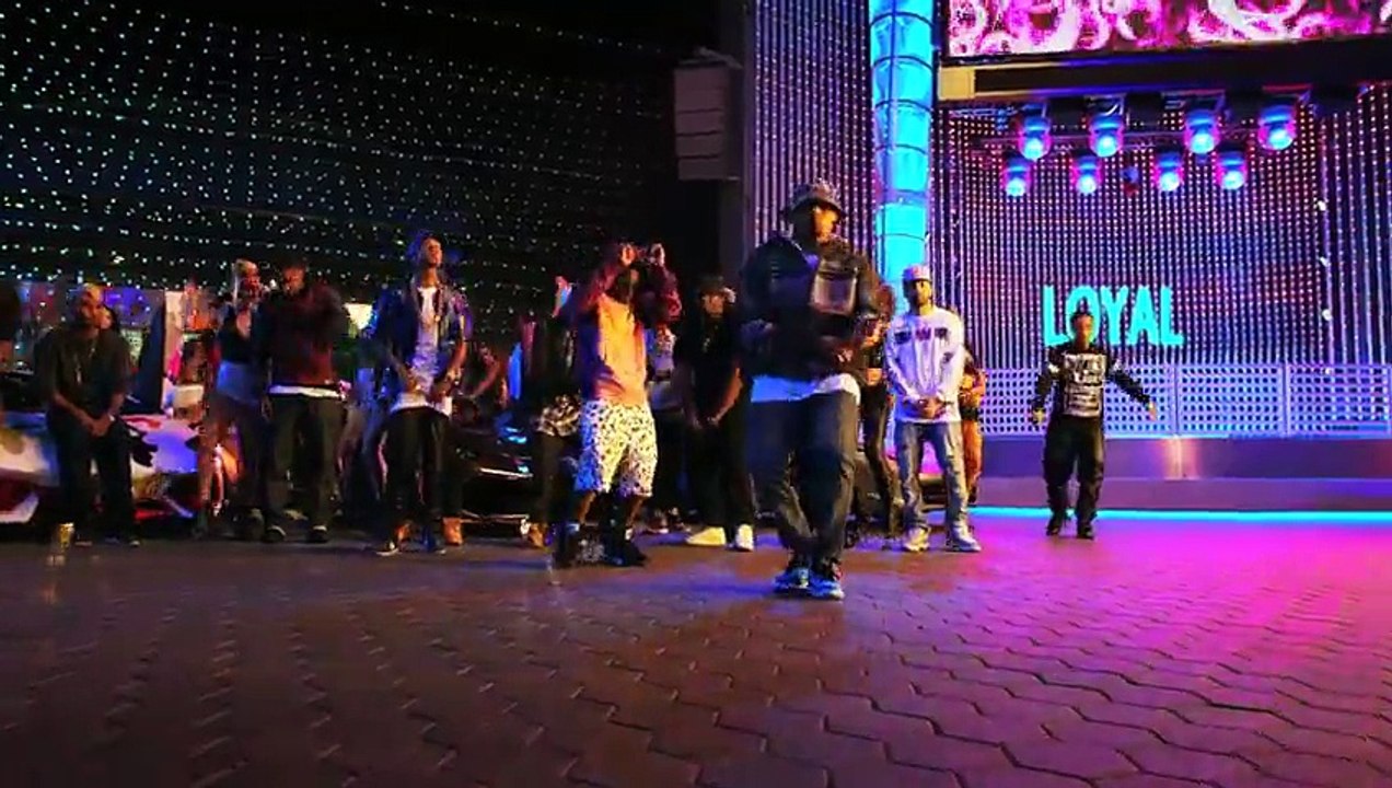 Chris Brown - Loyal (Explicit) Ft. Lil Wayne, Tyga - Vidéo Dailymotion