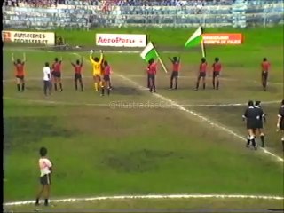 Emelec 1 - Everest 1 - (Resumen del partido 7 Mayo 1983)