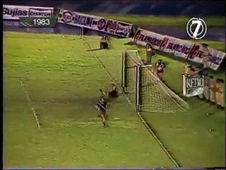 Emelec 2 - Barcelona 1 - (Resumen del partido año 1983 2 dias)