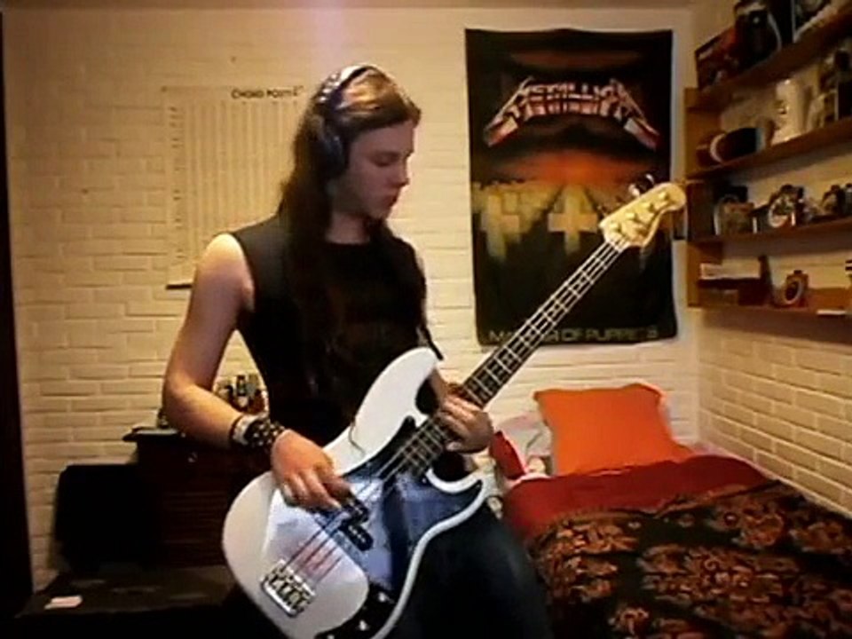 "Iron Man" (Black Sabbath) [Bass Cover]