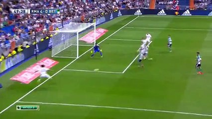 Goal James Rodriges - Real Madrid 4-0 Real Betis - 29-08-2015