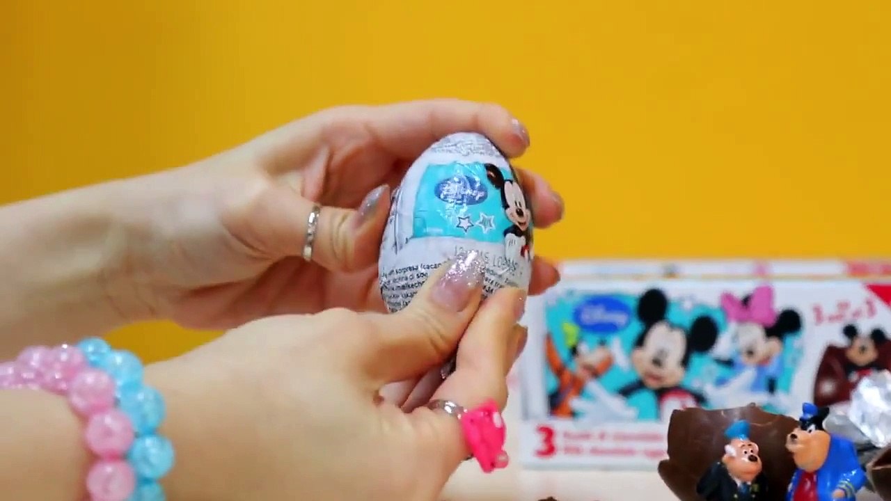 Disney Mickey Mouse Surprise Eggs & Squinkies Gumball Surprise Playhouse