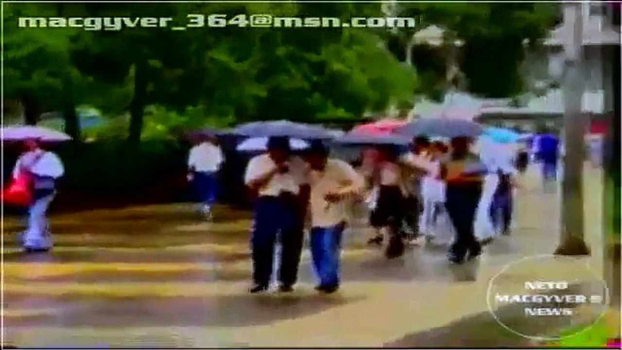 Pegadinha - Com Ivo Holanda Roubando Guarda-Chuva e tá com Pressa