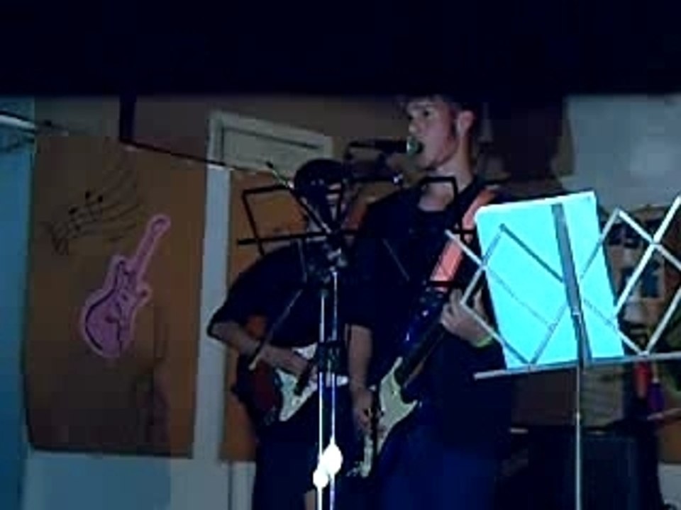 Exceso (Cover - Western)