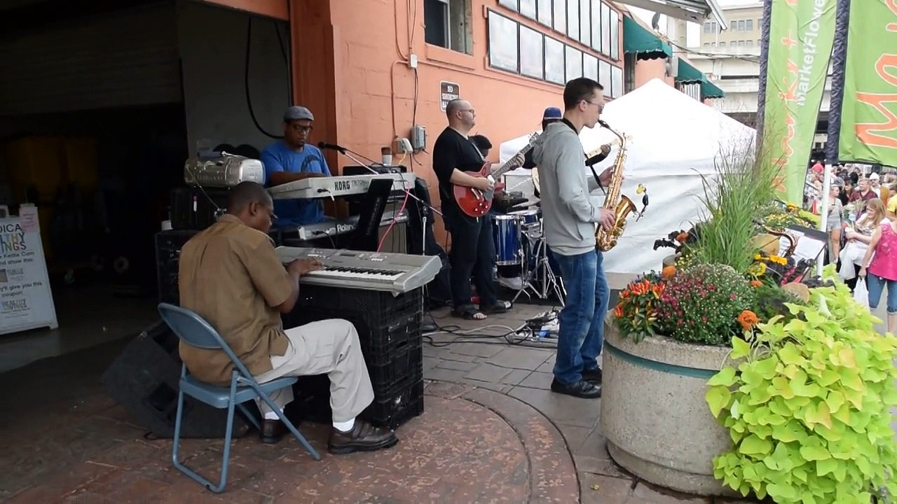 MaestroP Live MPLS Farmers Mkt