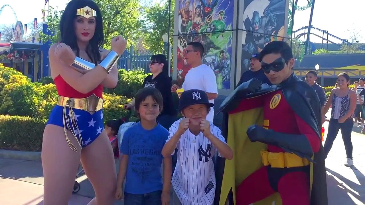 SIX FLAGS MAGIC MOUNTAIN 2015 - Part 2