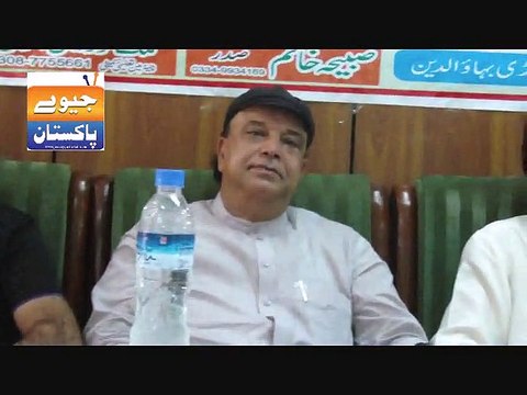 Peace Welfare Foundation organized Milli Tarano ka Muqabla at TMA Hall M.b.din.