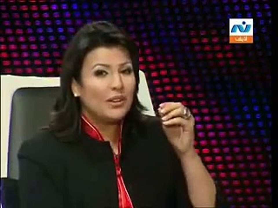 مني الشاذلي " علي كرسي المذيع" 1/2