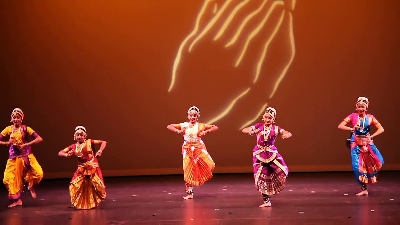 Ek Dantaya Vakratundaya