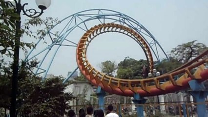 Kinh hoàng tàu lượn Việt Nam