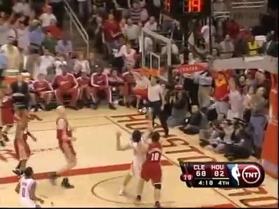 Revenge! Yao Ming Swats LeBron James
