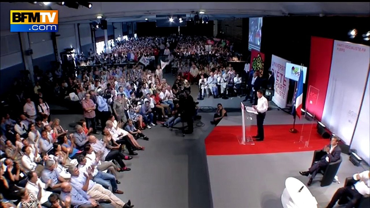 A La Rochelle, Manuel Valls tacle la droite qui "court derrière le FN"