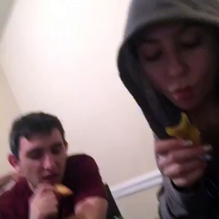 Jessica Vanessa Siblings : how to tell someone nicely their cooking sucks