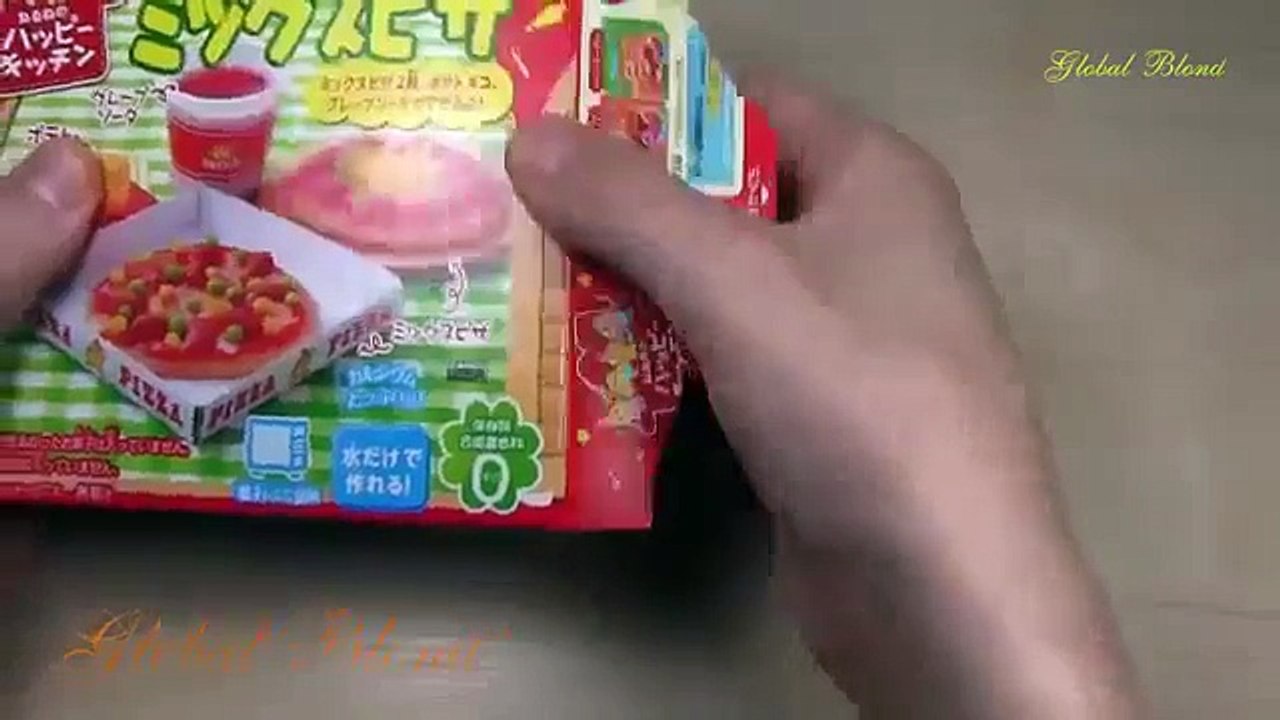 Làm bánh Pizza như thật bằng bộ đồ chơi nấu ăn của Nhật Bản cho bé