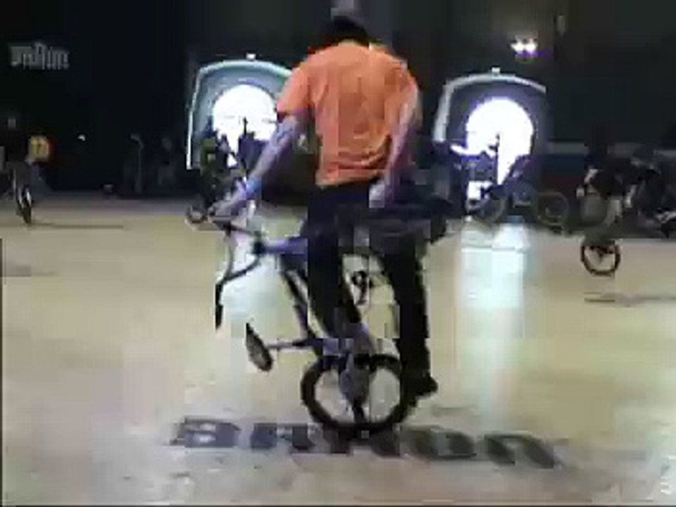 Flatland Manifesto 7 - Braun Flatground 2004