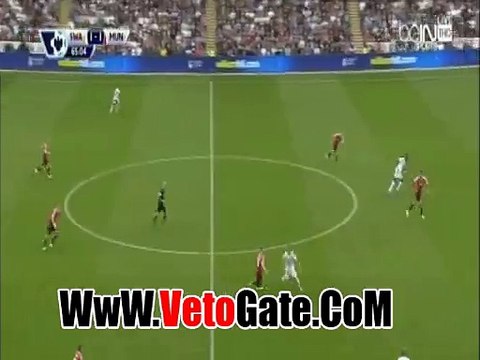 جوميس يتقدم بالهدف الثانى سوانزى سيتى فى المان يونايتد