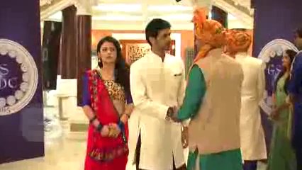 Shikhar Ne DIya Ranvi Aur Ishani Ka Saath - 30 August 2015 - Meri Aashiqui Tum Se Hi