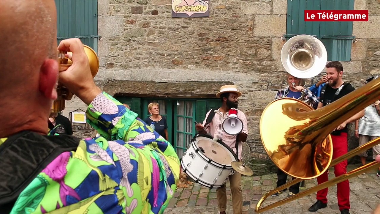 Dinan. Un dernier jour en fanfare pour Jazz en Place