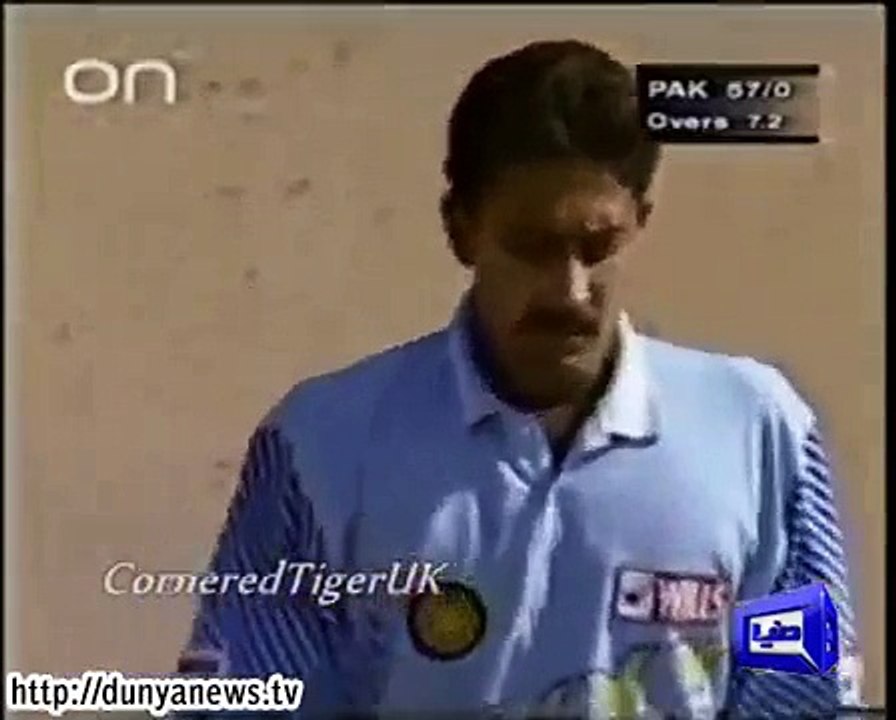 Shahid Afridi hits five boundaries to Anil Kumble.