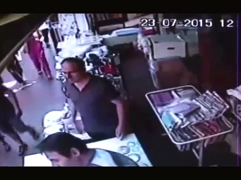 Dog Attack: Pit bull attacks 4 year old boy