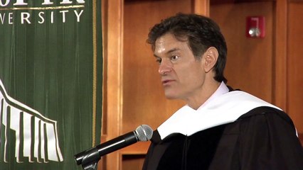 Dr. Mehmet Oz accepts honorary degree from Bastyr University