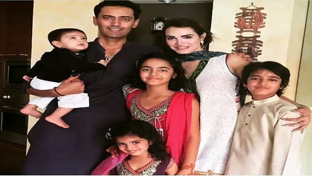 Nadia Hussain with Family on Eid ul Fitar 2015 Pictures