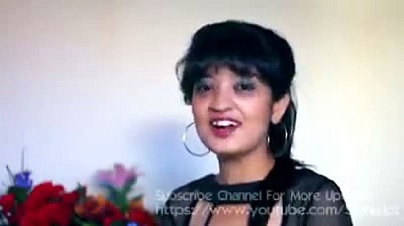Beautiful voice of this girl singing punjabi song