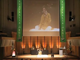 Clip from Int. Ayurveda & Yoga Conference- by Dr Robert Svoboda- Ojas & Prana.mov