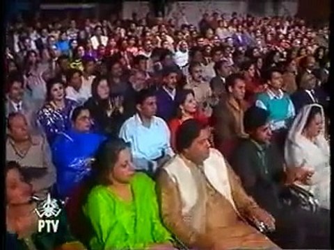 Seemi Zaidi & Zarqa Jidhar Jidhar Nazar Gayee Ptv Eid Show 1995