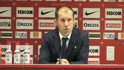 4e j. - Jardim : "Félicitations à Paris"
