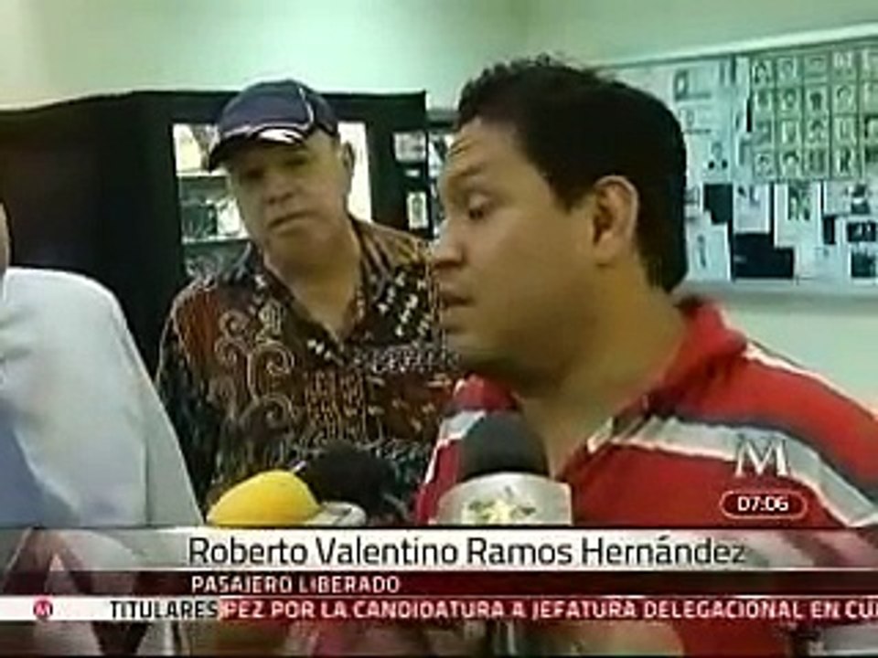 Pasajeros linchan y matan a ladrón en NL