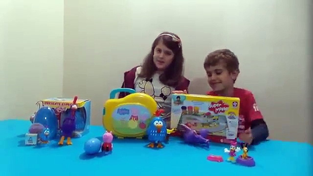 BRINQUEDOS DA SEMANA - GALINHA PINTADINHA E PEPPA PIG - GIOVANNA E SAMUEL
