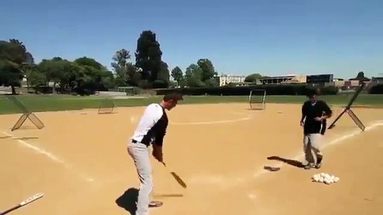 Mühendis Beyzbol Oynarsa İşte  Böyle Olur