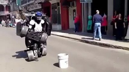 müthiş bi makina transformen nasıl oluyormus