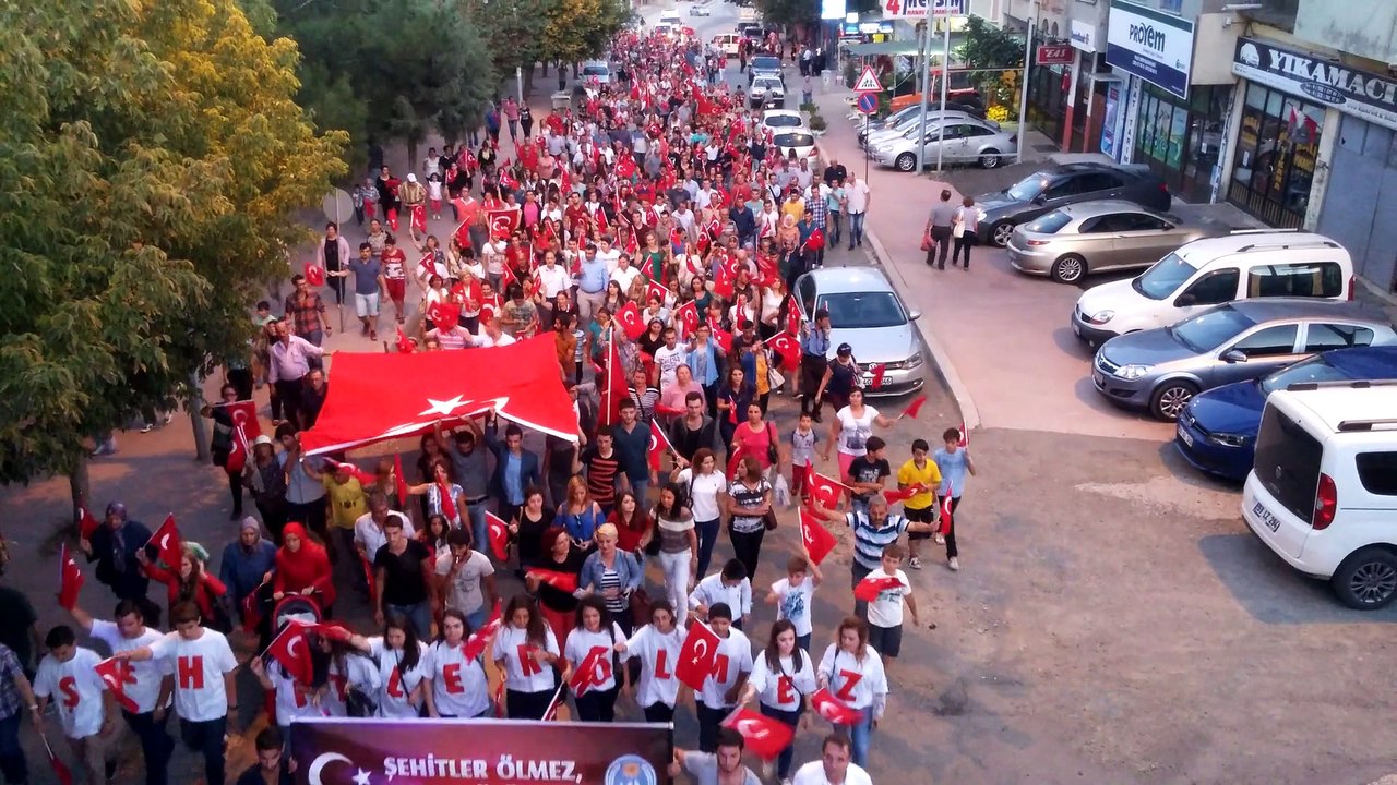 MALKARA’DA TERÖRE LANET YÜRÜYÜŞÜ GERÇEKLEŞTİRİLDİ