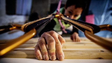 How To Train For 9a Routes And Hold Down A Job | Mar Álvarez....