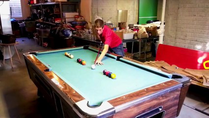 素晴しい人々！神業のプールショット！　Amazing pool trick shots! (People are Awesome)