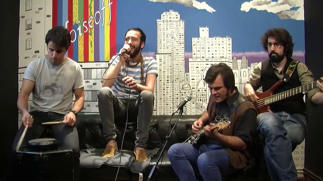 Los Rotos - Flores entre Fábricas (Selva Circular)