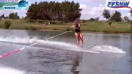 SKI NAUTIQUE