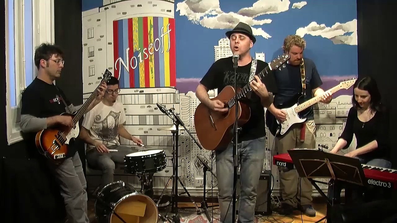 Perro Raro - El Calvario