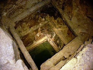 Złoty pociąg Nazi Gold Train