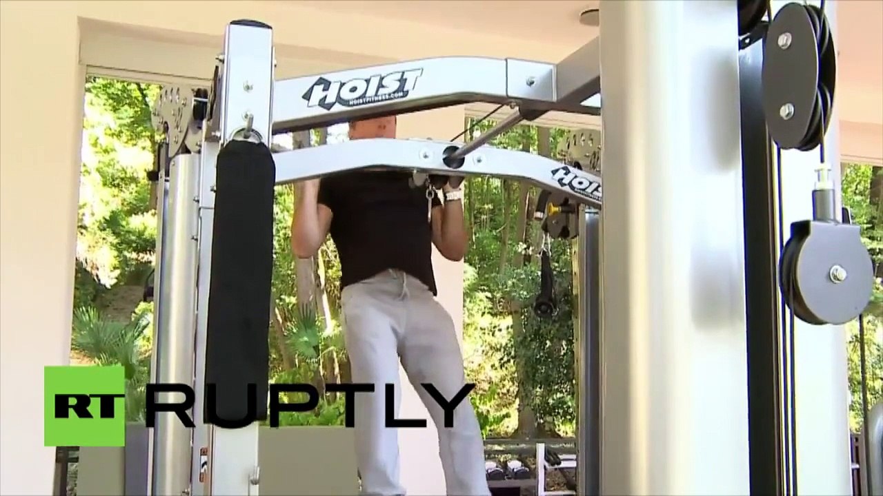 Russie : Poutine et Medvedev poussent de la fonte à Sotchi