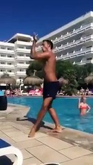 Un prof d'aquagym se lâche sur Single Ladies de Beyoncé !