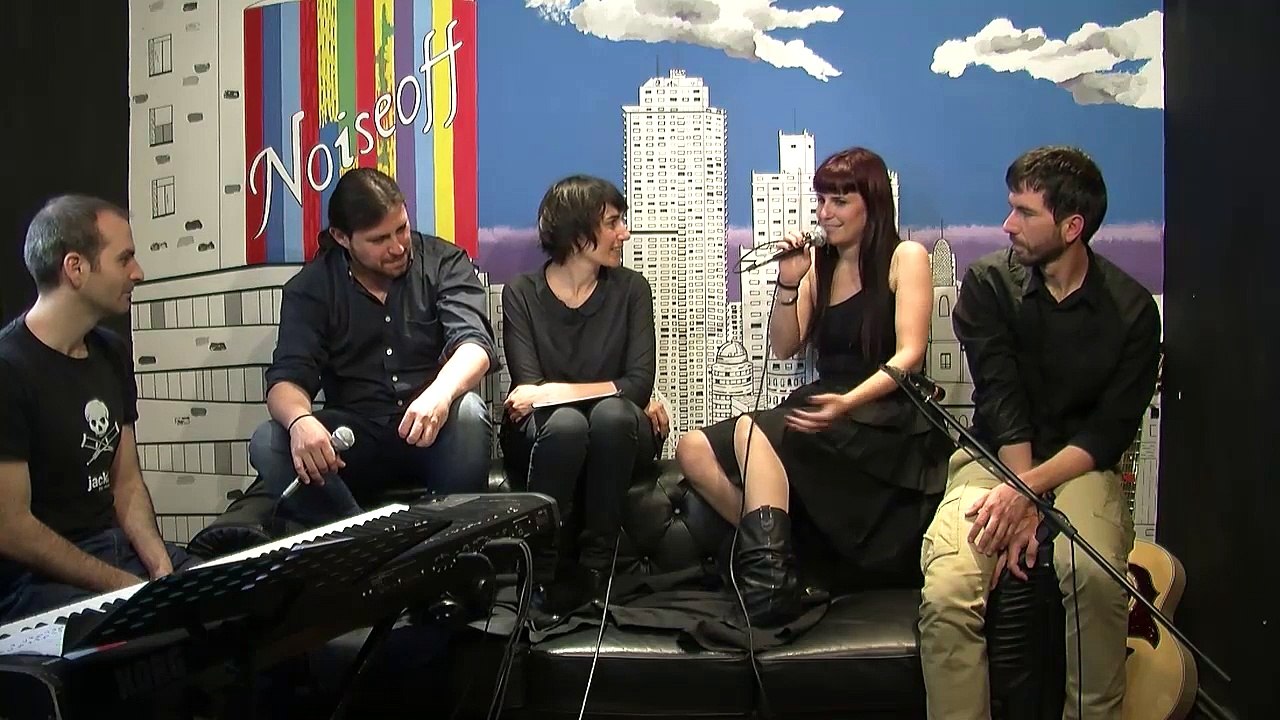 Entrevista - Laura Bruja