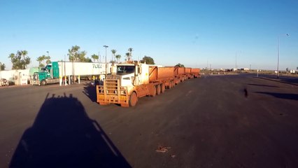 Des camions géants en australie