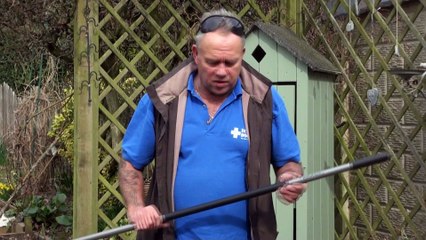 Fiskars Long Handled Patio Knife