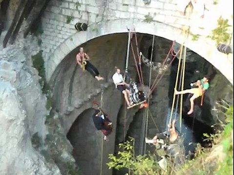 The Flying Frenchies : Concert en suspension