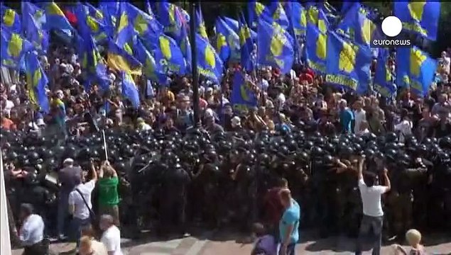 انفجار مهیب در کی یف پس از موافقت پارلمان با خودمختاری بیشتر نواحی شرقی